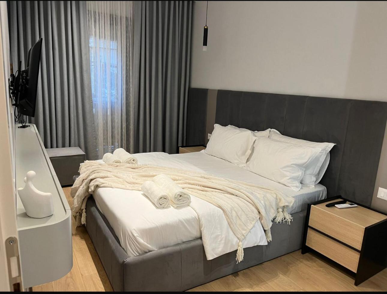 Elrej Apartments Tiranë Luaran gambar